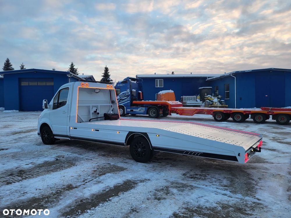 Mercedes-Benz Sprinter 317 Autolaweta najazd alu Hak 3500kg - 9