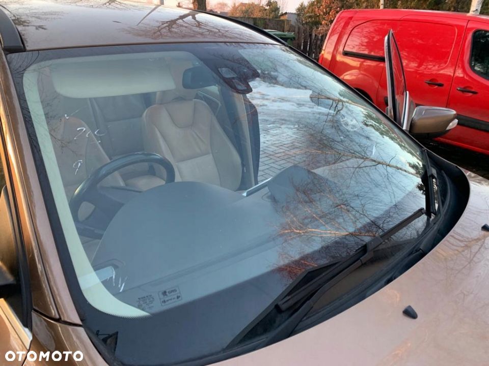 szyba przod front volvo xc60 oryginal 09r city saf - 2