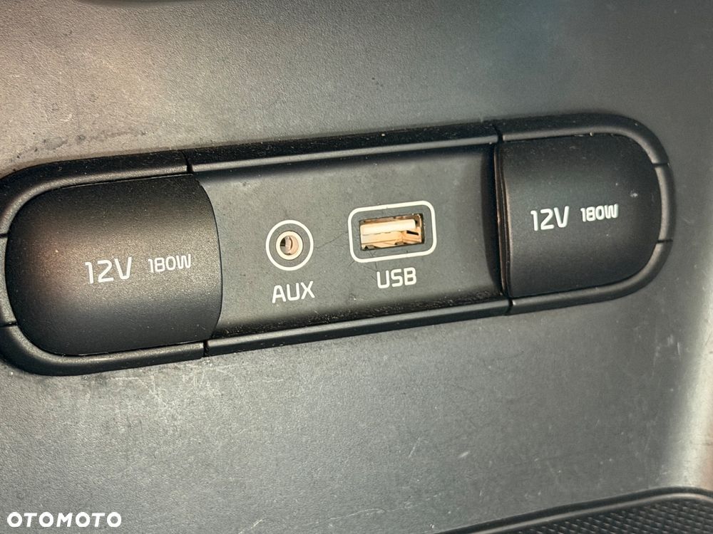 Kia Sportage 1.6 GDI 2WD SPIRIT - 28