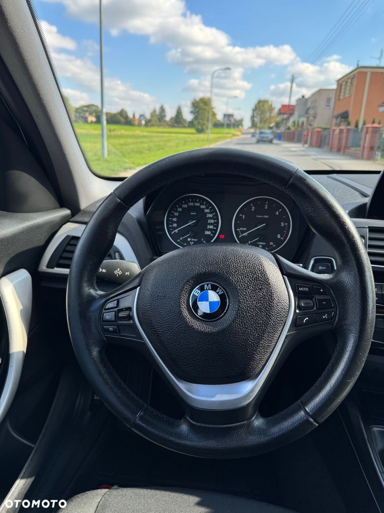 BMW Seria 1 114d - 12