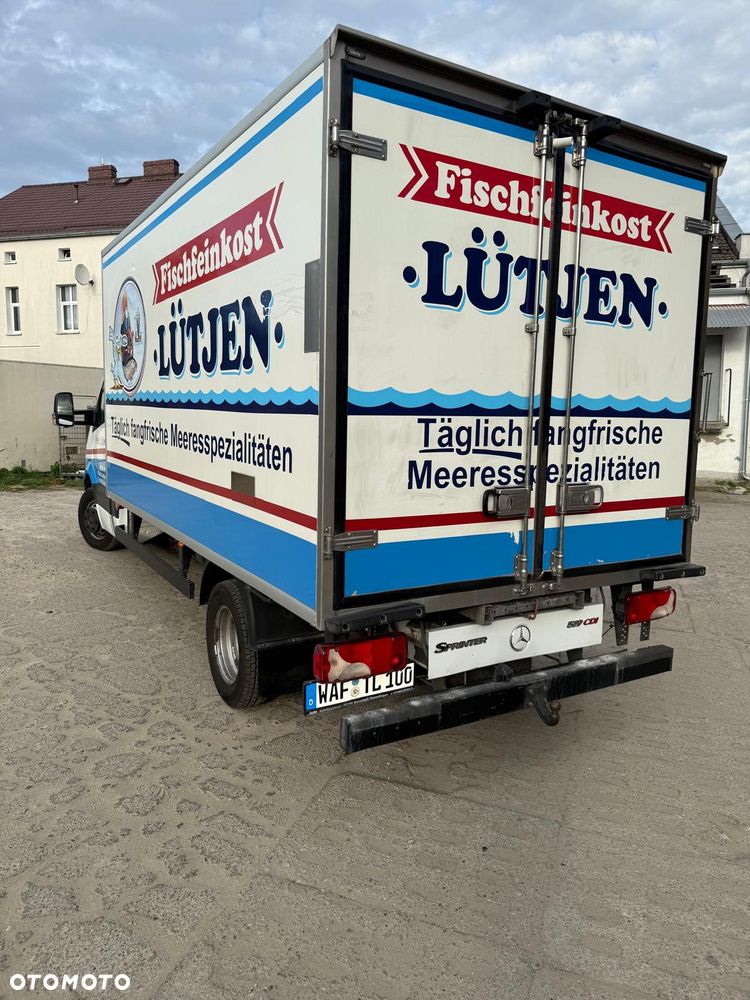 Mercedes-Benz Sprinter - 7