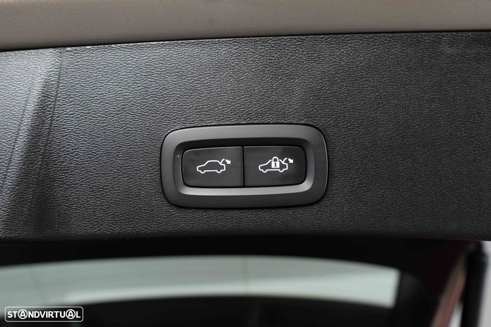 Volvo XC 40 1.5 T5 PHEV Inscription Expression - 17