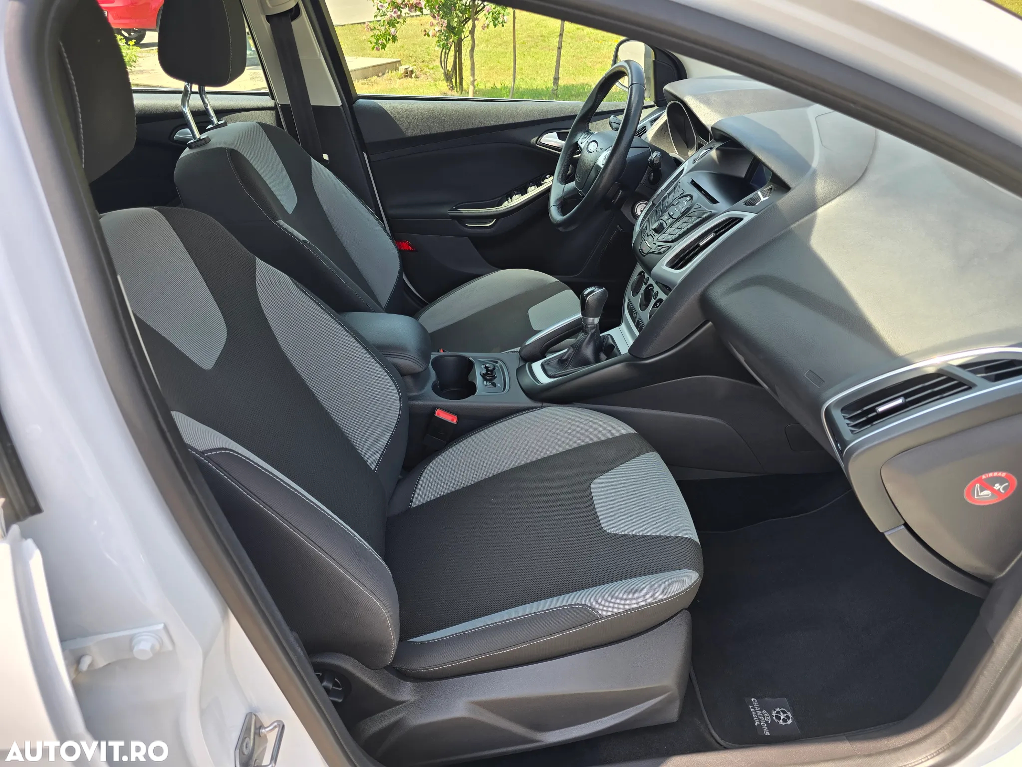 Ford Focus - 6