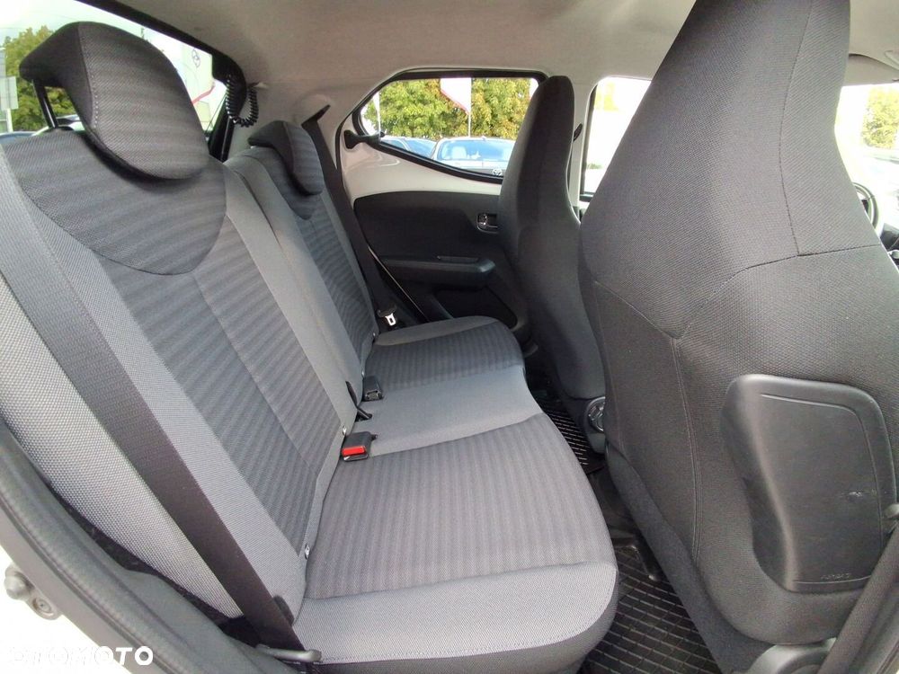 Toyota Aygo - 11