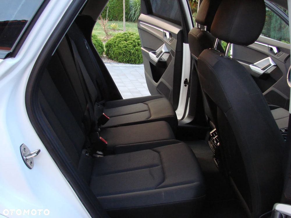 Audi Q3 - 19