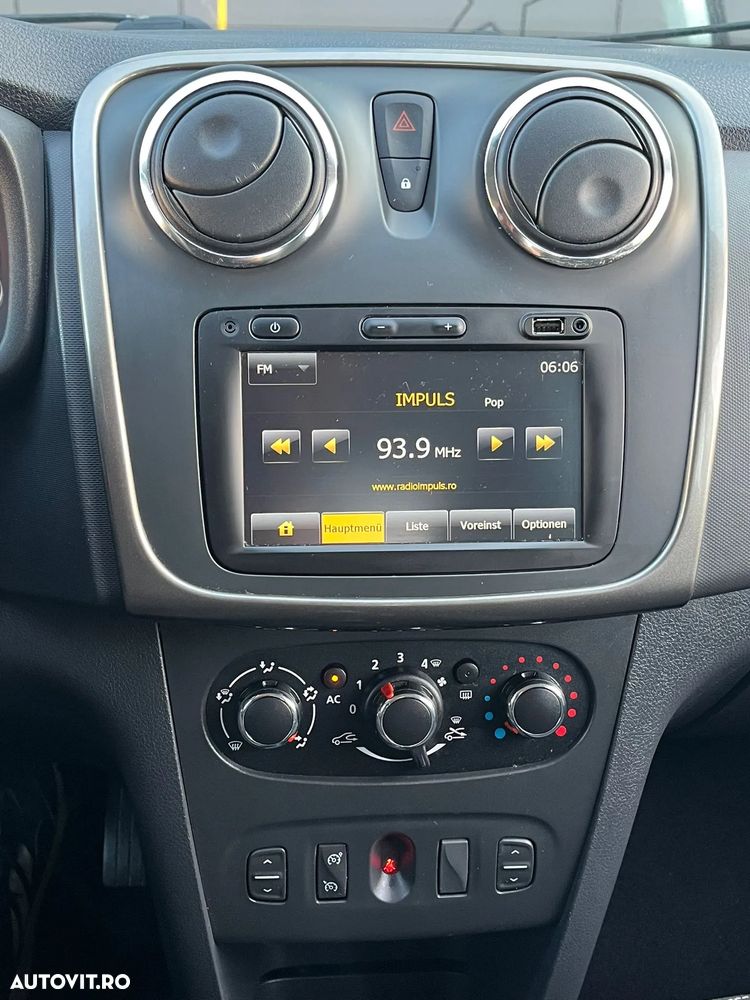 Dacia Sandero 0.9 TCe Laureate - 10