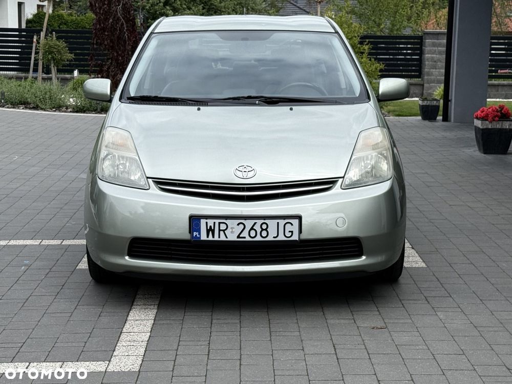 Toyota Prius 1.5 VVT-i Sol - 12