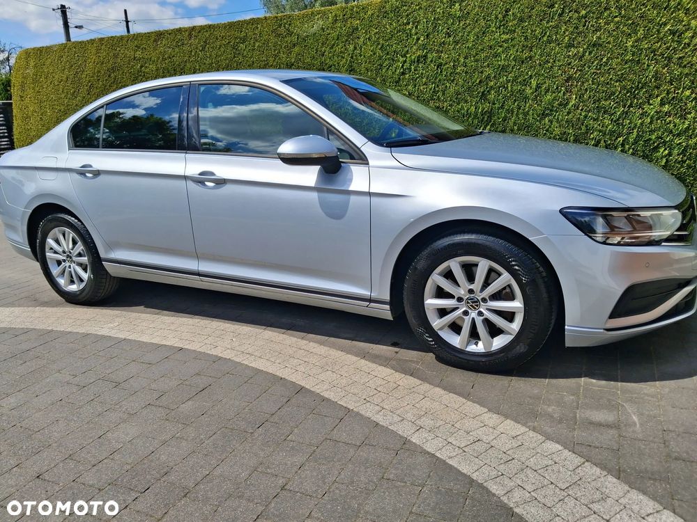 Volkswagen Passat 2.0 TDI EVO Business - 4