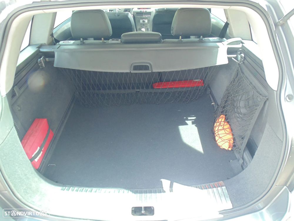 Opel Astra Caravan 1.7 CDTi Cosmo - 14