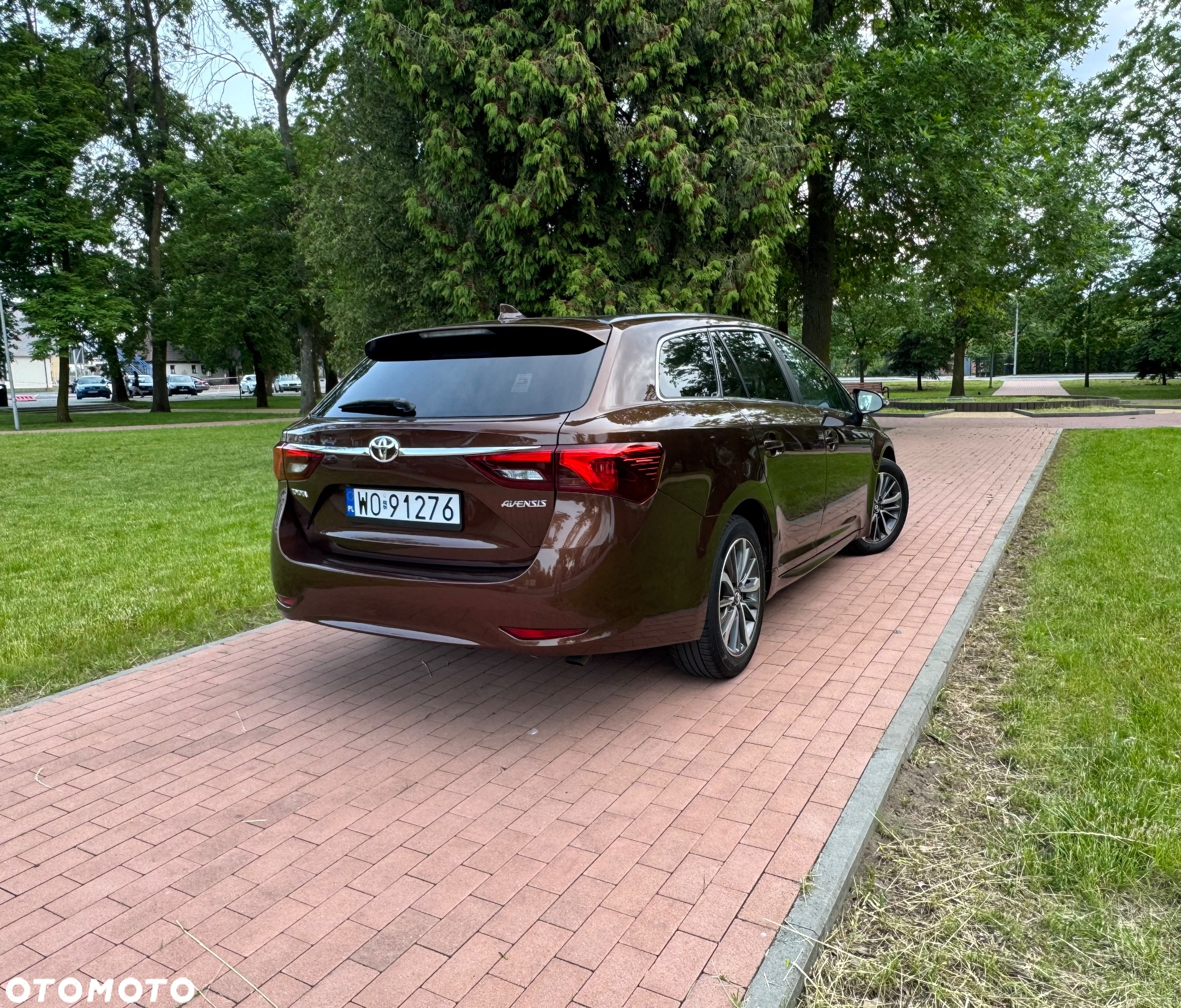 Toyota Avensis 2.0 D-4D Prestige - 3