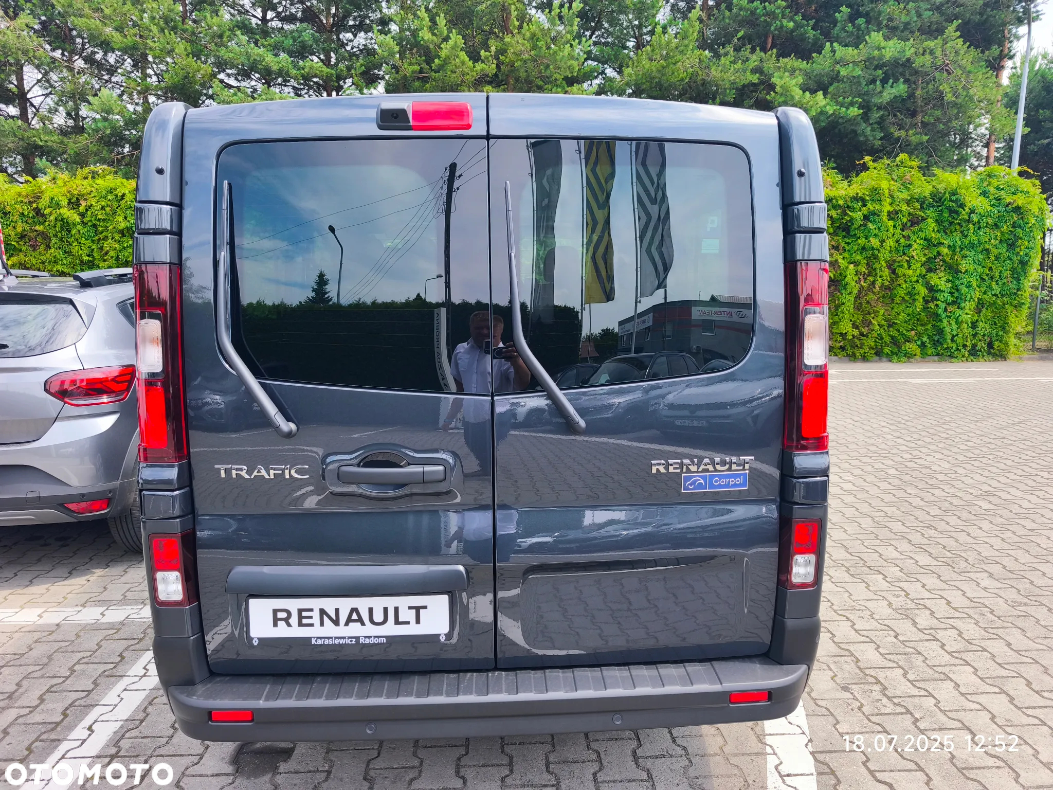 Renault Trafic 2.0 dCi L2H1 HD Extra (bryg.) - 6