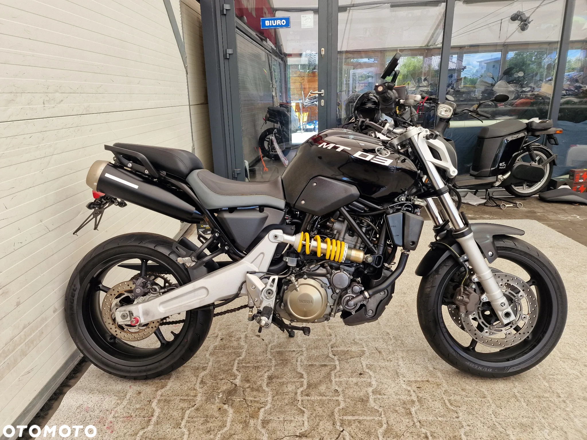 Yamaha MT - 16