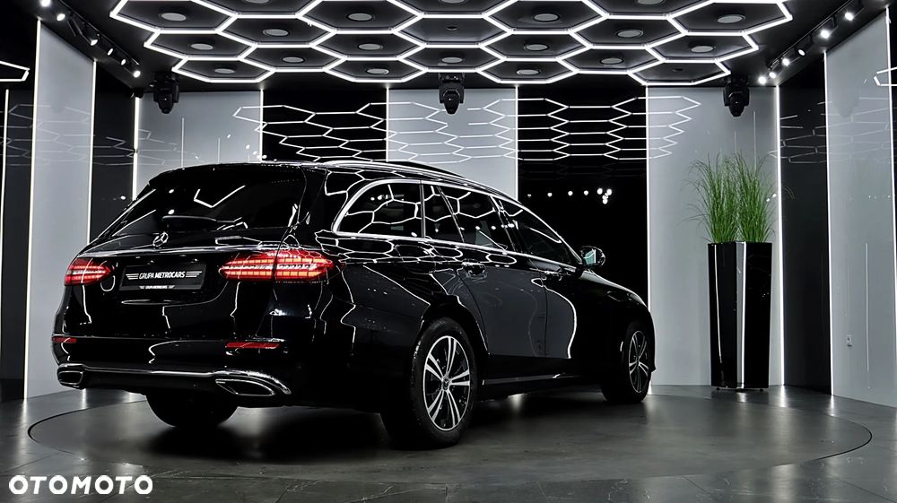 Mercedes-Benz Klasa E 220 d 4-Matic Avantgarde - 11