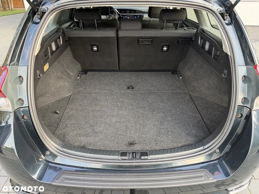 Toyota Auris - 34