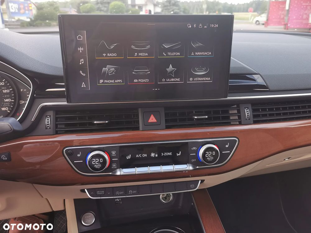 Audi A4 Limousine 40 TFSI S tronic S line - 14