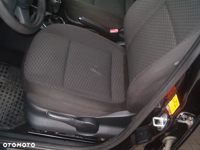 Skoda Fabia - 16