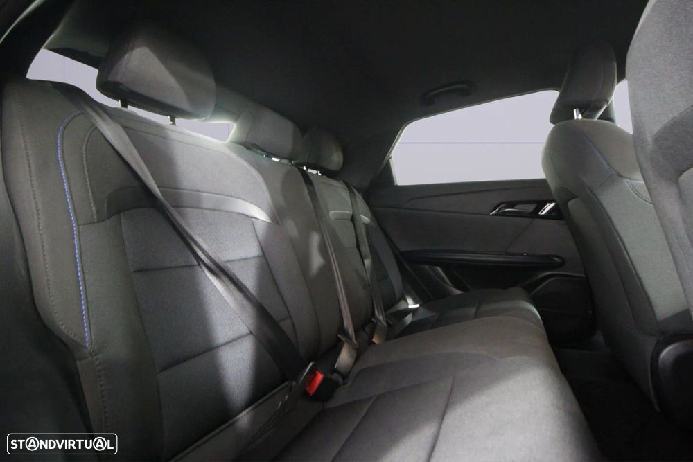 MG MG4 51 kWh Standard - 13