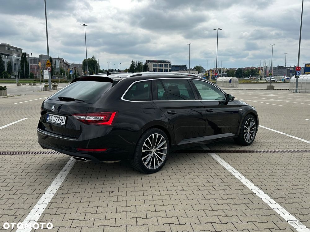 Skoda Superb 2.0 TSI 4x4 L&K DSG - 6