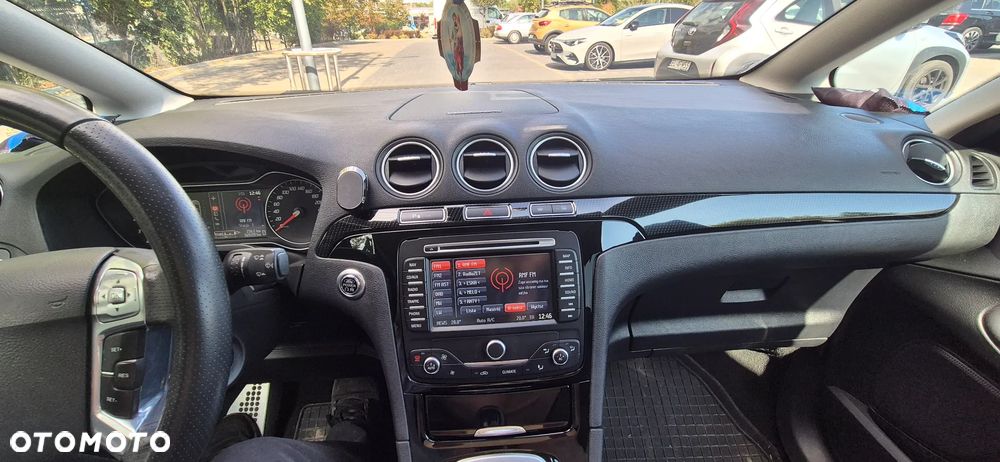 Ford S-Max 2.0 EcoBoost ST-Line - 11