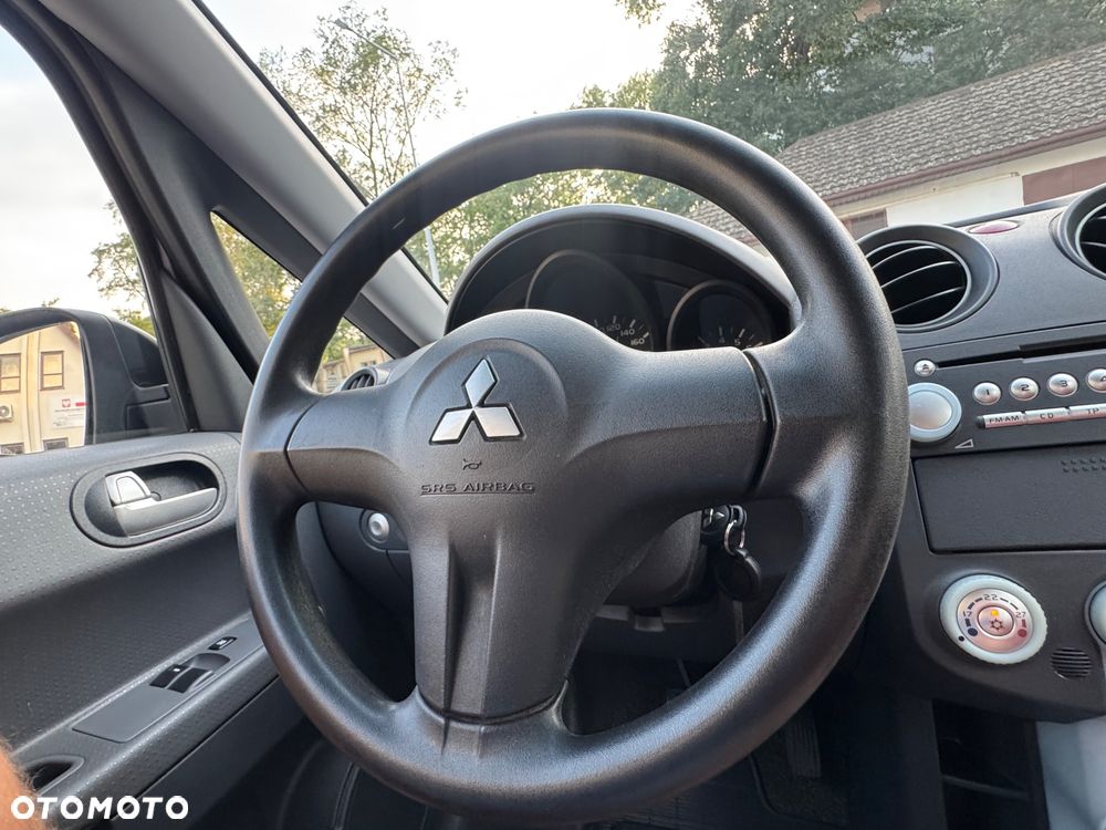 Mitsubishi Colt 1.5 Automatik Instyle - 32