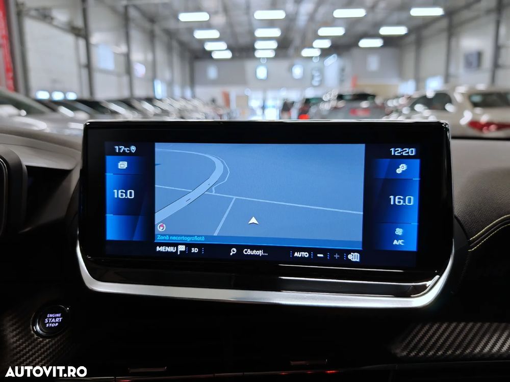 Peugeot 2008 PureTech 130 EAT8 GT - 9