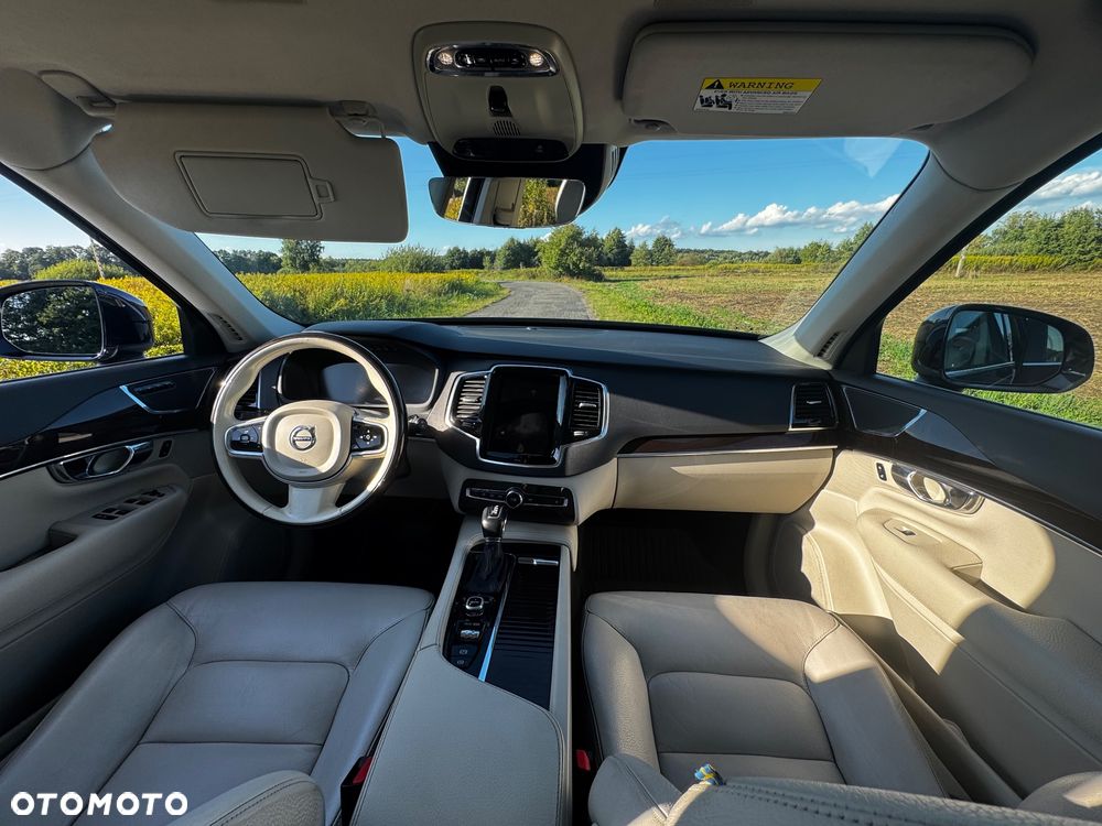 Volvo XC 90 T6 AWD Momentum 7os - 8