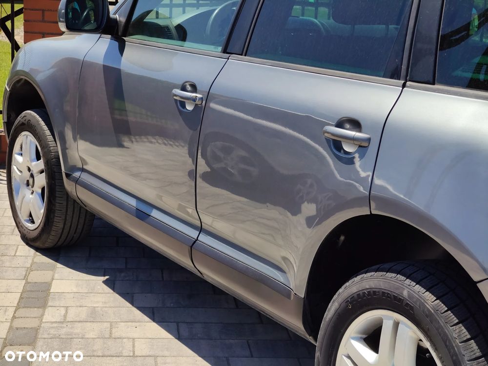 Volkswagen Touareg - 14