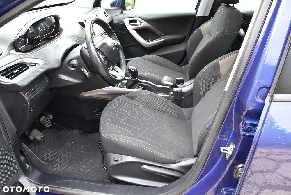 Peugeot 2008 120 VTI Active - 24