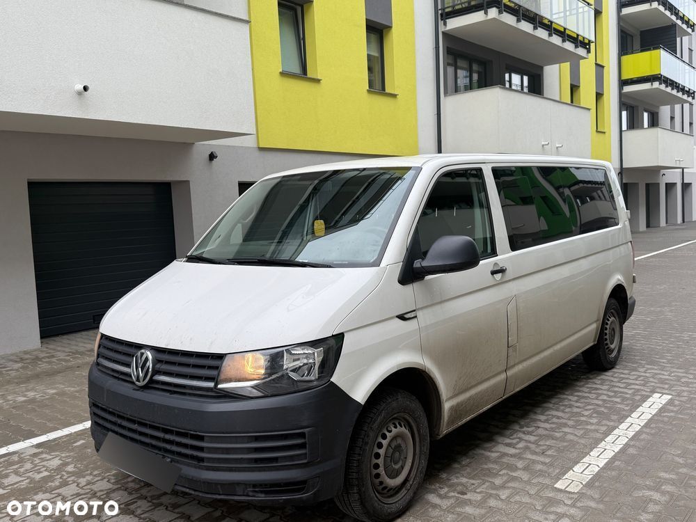Volkswagen Transporter - 1