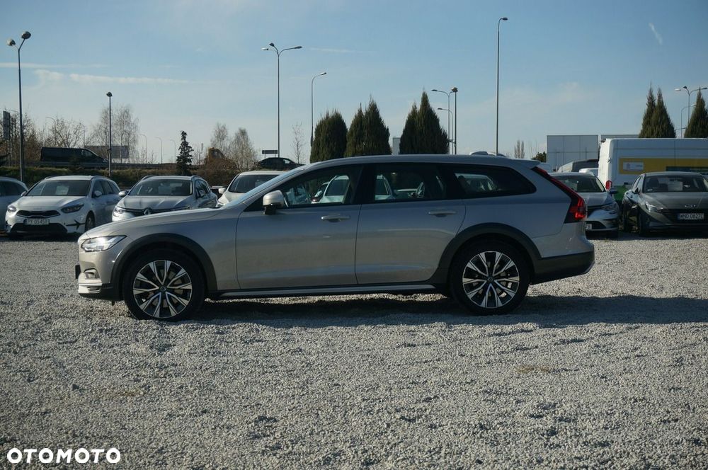 Volvo V90 Cross Country B5 D AWD Ultimate - 10