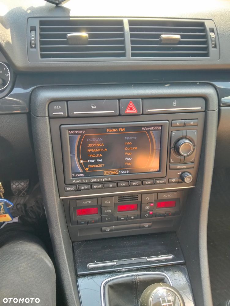 Audi A4 Avant - 13