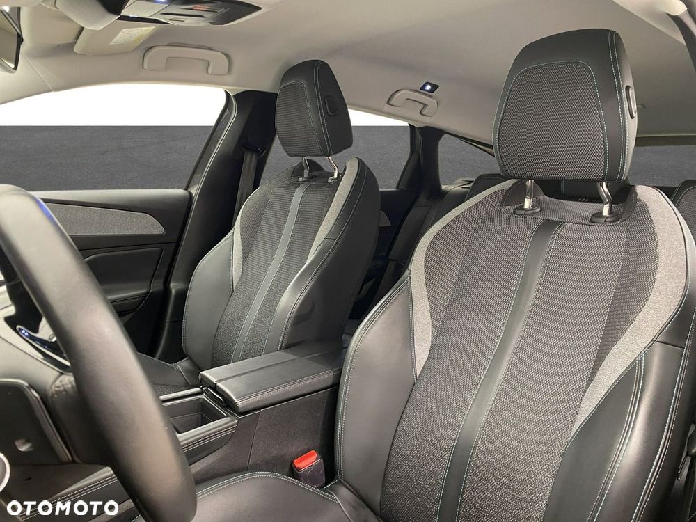 Peugeot 308 - 11