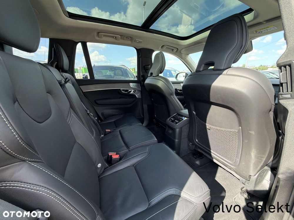 Volvo XC 90 - 16