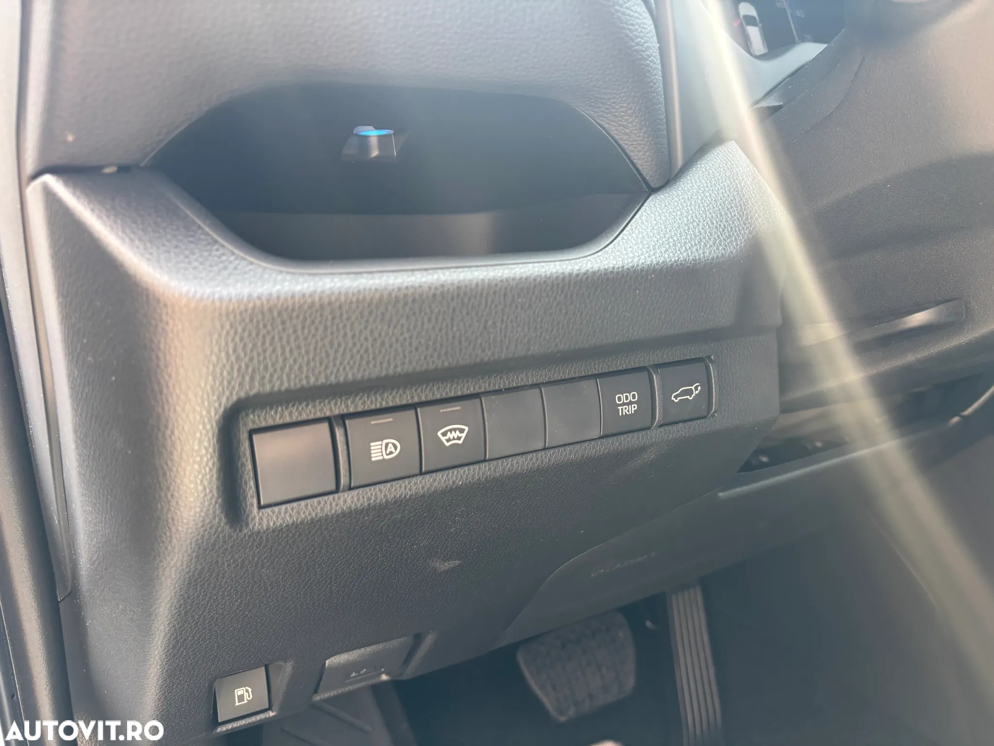Toyota RAV4 2.5 Hybrid VVT-iE 4x4 Exclusive Bi-Tone - 12