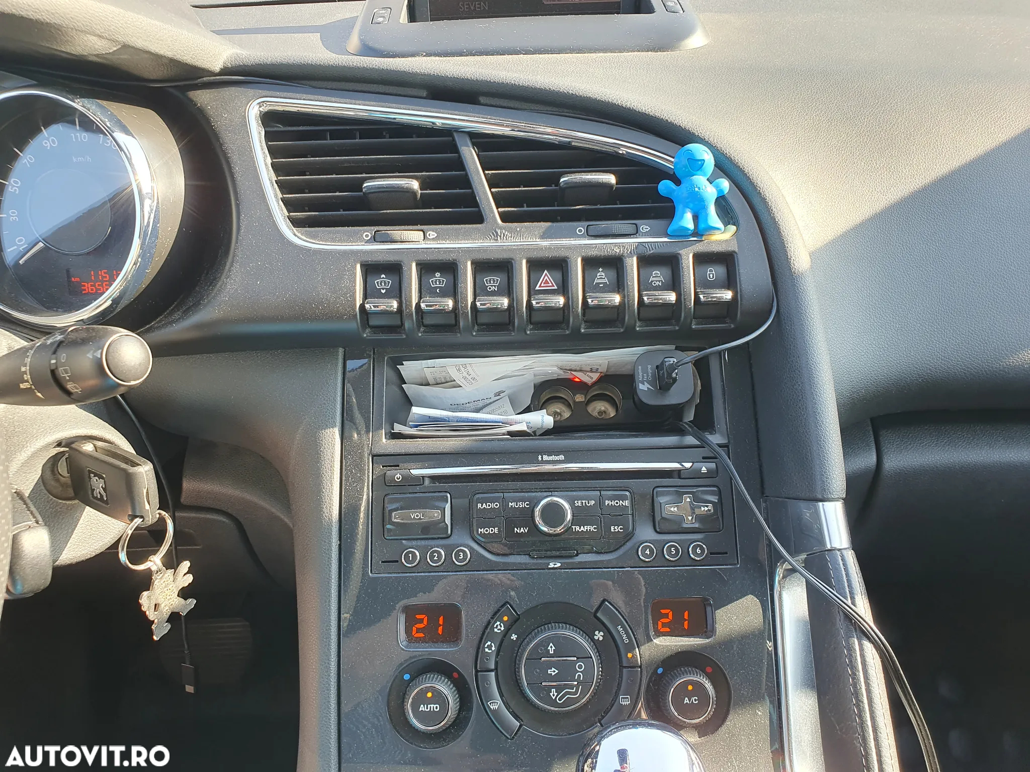 Peugeot 3008 e-HDi FAP 110 EGS6 Stop&Start Active - 32
