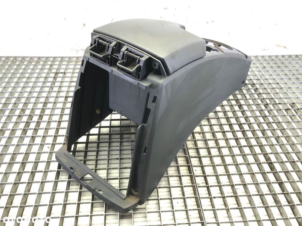 PODŁOKIETNIK  SSANGYONG KYRON 2005 - 2022 2.0 Xdi 4x4 104 kW [141 KM] olej napędowy 2005 - 2022 - 2