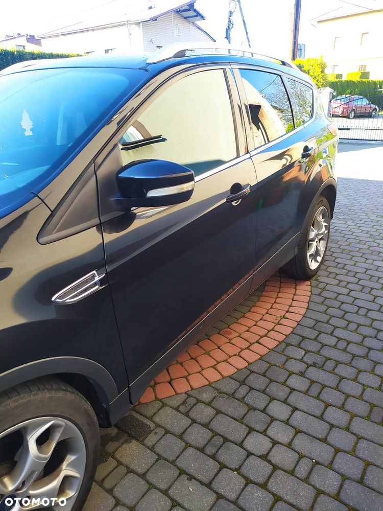 Ford Escape 2.0 EcoBoost FWD Titanium - 2