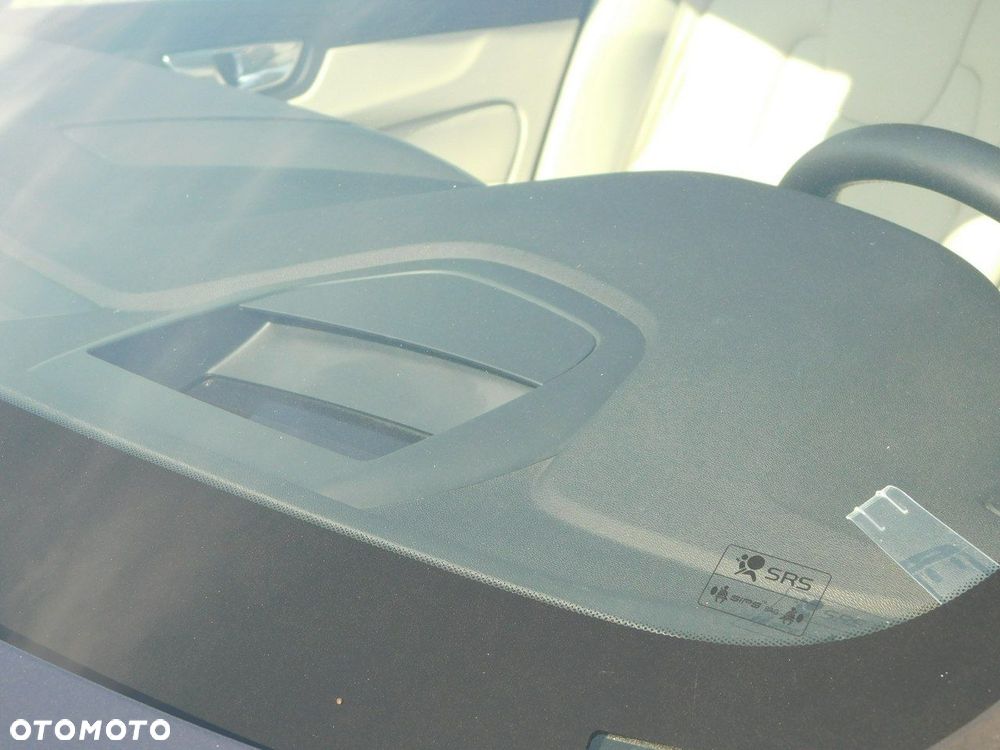 Volvo XC 60 D3 Momentum Pro - 16