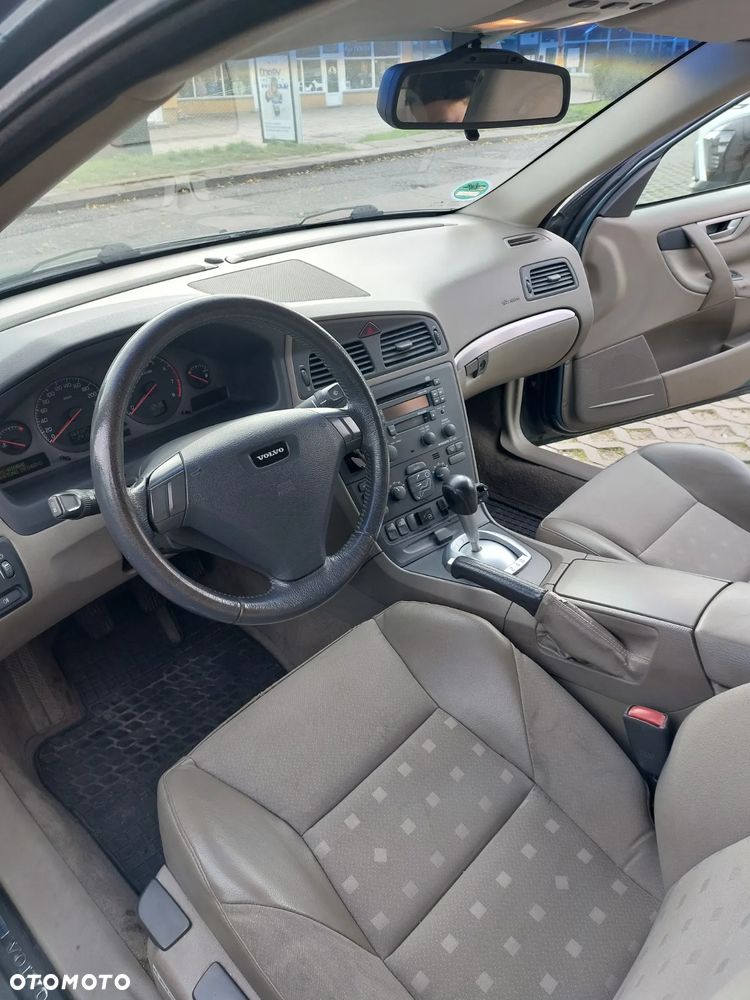 Volvo S60 2.4 Edition - 12