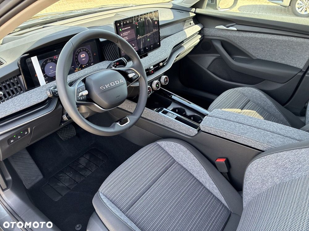Skoda Superb 2.0 TSI Drive DSG - 10