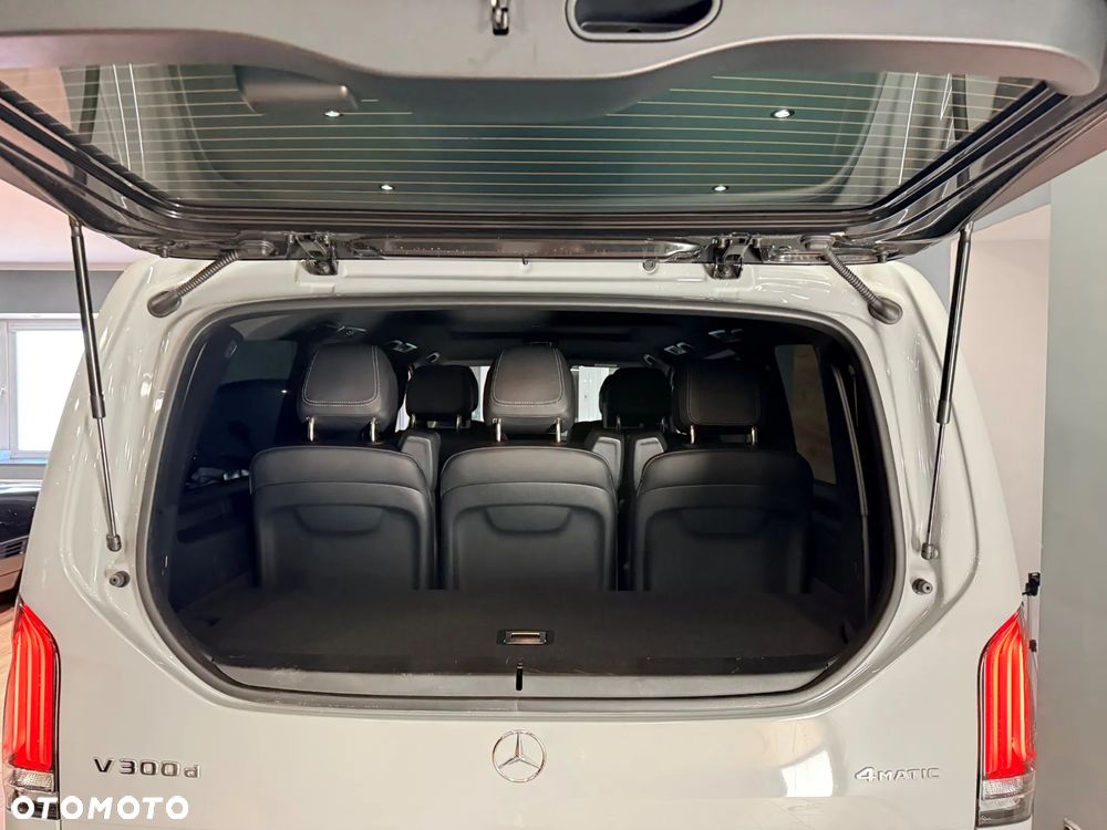 Mercedes-Benz Klasa V 300 d 4-Matic 9G-Tronic Exclusive (d³ugi) - 11