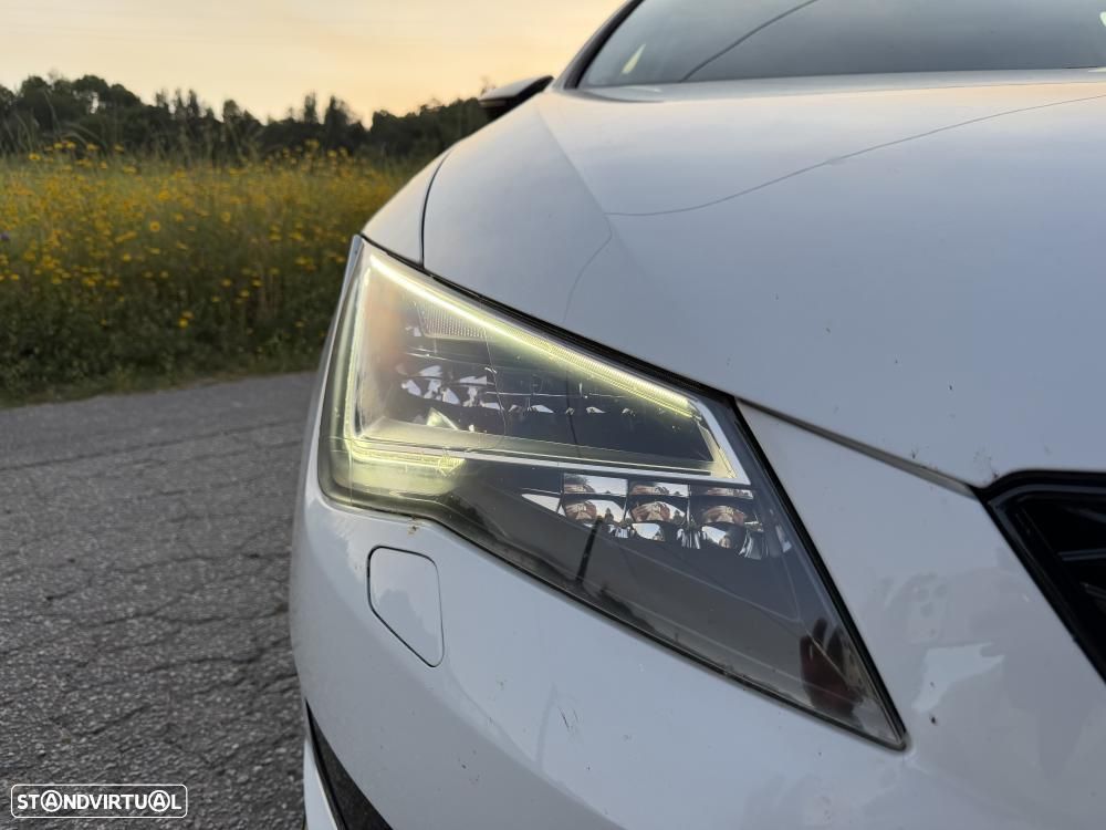 SEAT Leon 2.0 TDI DPF S&S FR - 13