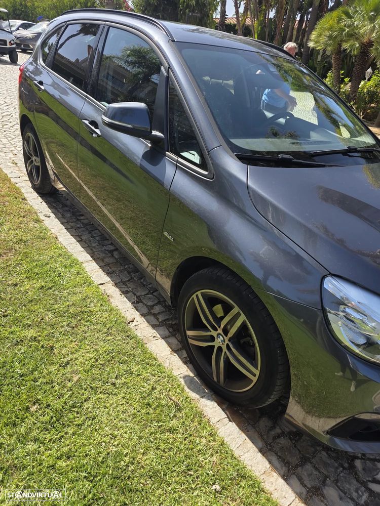 BMW 216 Active Tourer d - 4