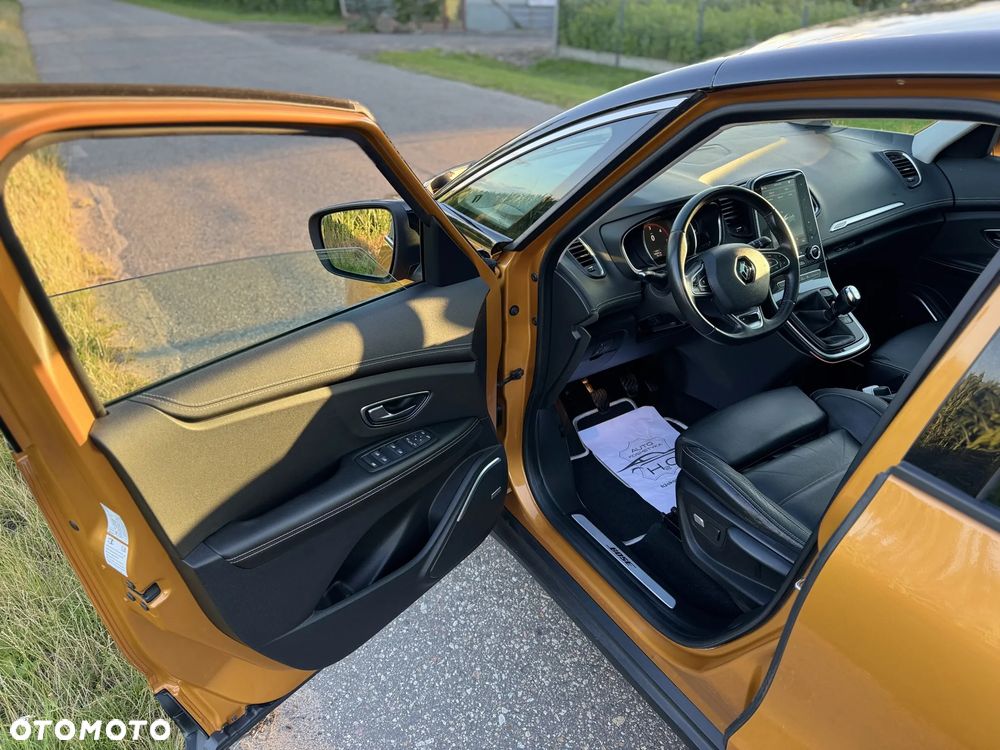Renault Scenic 1.6 dCi Energy Bose EU6 - 28