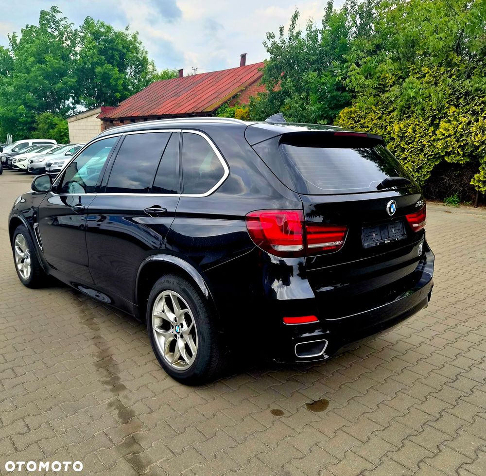 BMW X5 xDrive40d - 8