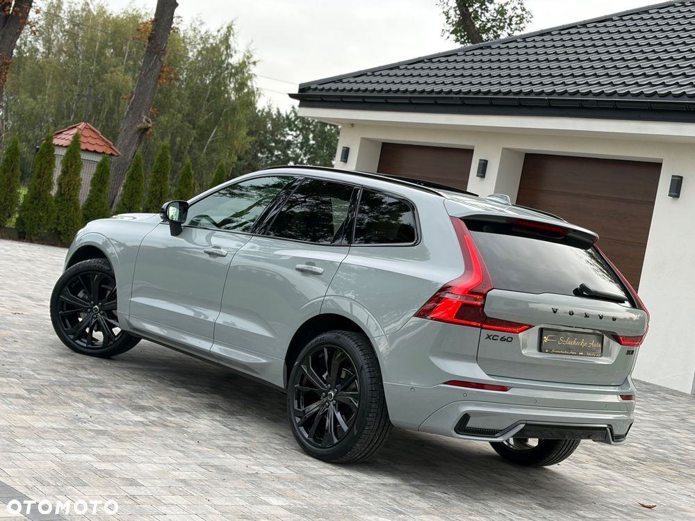 Volvo XC 60 B5 B AWD Ultra Black Edition - 18