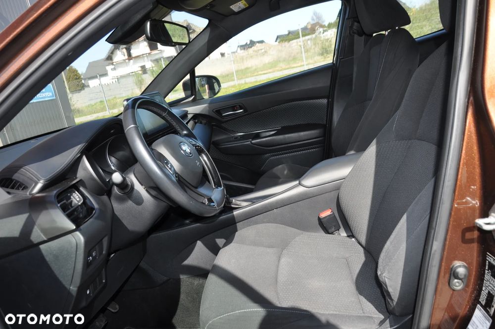 Toyota C-HR Style - 23