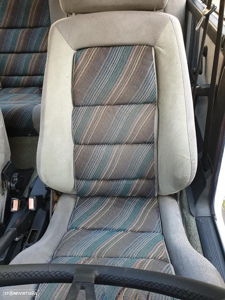 Lancia Delta 1.6 HF Turbo - 8