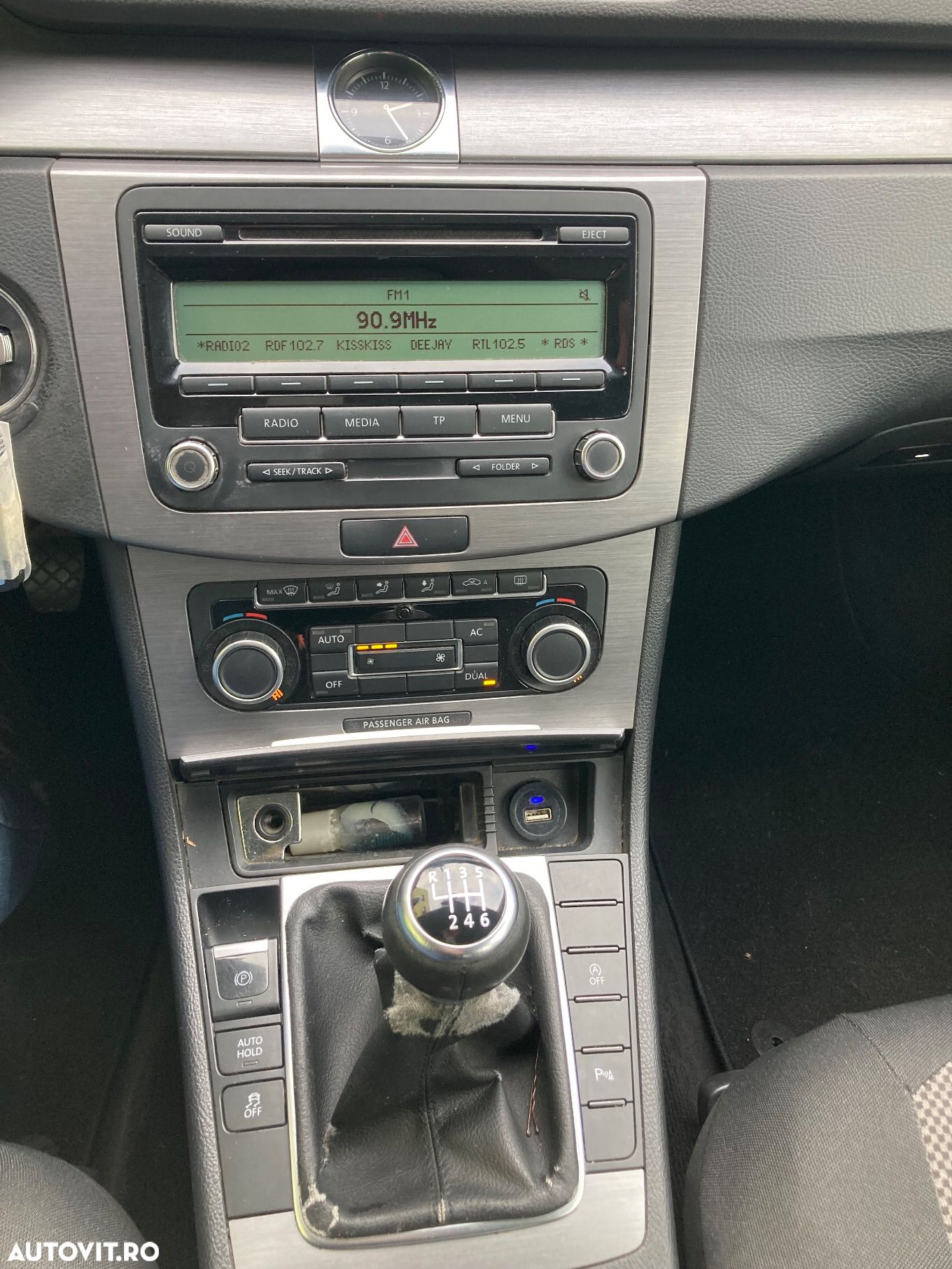 Volkswagen Passat Variant 1.6 TDI BlueMotion - 8