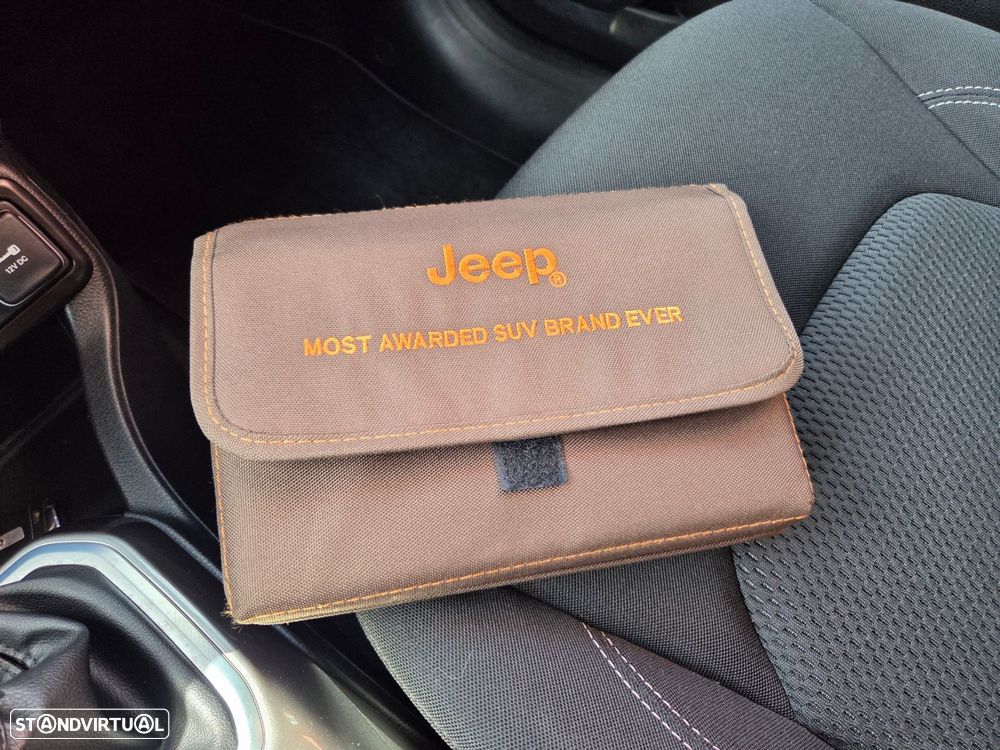 Jeep Renegade 1.0 T Limited - 24
